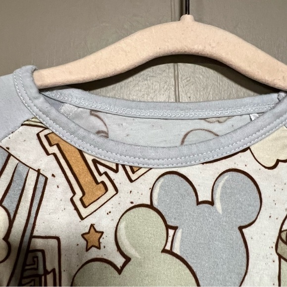 Little Snuggles t-shirt size 4T - Picture 2 of 4